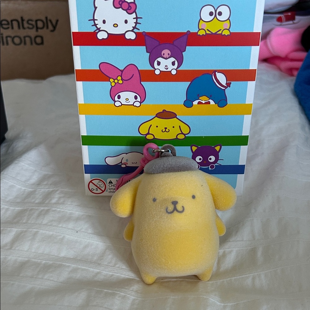 Pompompurin hanger (key charm)